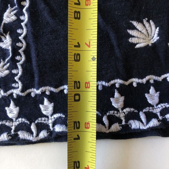 Ann Taylor LOFT Navy Blue with White Embroidery Knit Tank Size Small - Picture 8 of 9